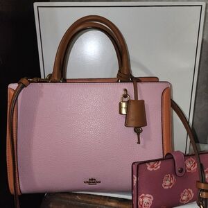 NWOT 2pc set. Coach Zoe Tote w/matching wallet.